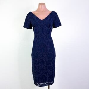 JS Collections Embroidered Corded Lace Short Sleeve Sheath Dress Navy Blue sz 2